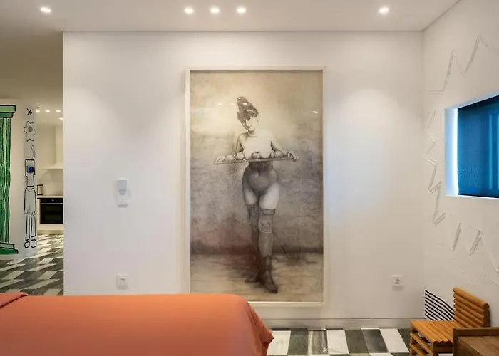 8 Min Walk To Harbour * Ханья