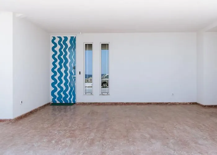 8 Min Walk To Harbour Apartman Hriszí Aktí Haniá